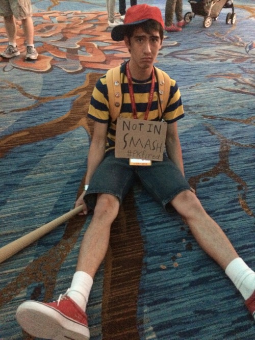 albertosaurus-me:  Met this sad lad at comic con. 