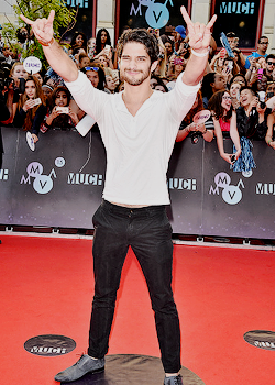 Porn Pics wolfsbrev:  Tyler Posey arrives at the 2015