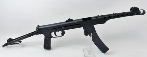 peashooter85:Soviet PPS 43 submachine guns, World War IIfrom J. James Auctioneers &amp; Appraisals