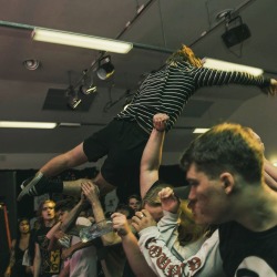 cxreyjacksxn:I enjoy seeing Knocked Loose live.