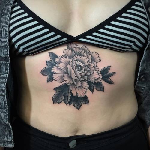 javierbetancourt:   Another one from yesterday. Thanks Karina. #tattoo #peony #ochoplacas #javierbetancourt #miami 