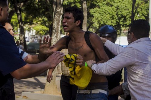 Student protests currently happening in Venezuela (14/02/2014) has become a bloodbath. The purpose o