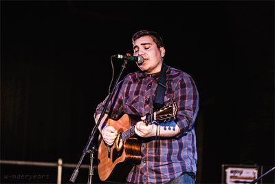 w-nderyears:  Front Porch Step - A lovely mess 