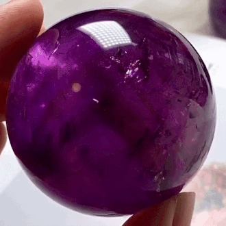 Pondering Amethyst Orbs 🧙 | Source