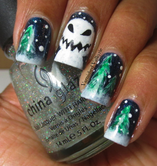 Nail Polish Canada Nail Art Challenge. Week 1 - Snow: When all else fails, do a Doctor Who manicure.