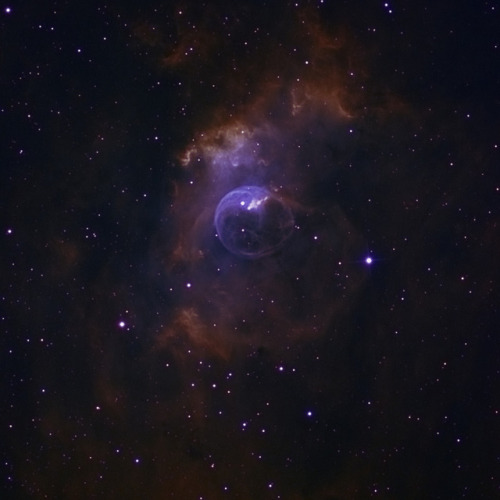 te5seract:NGC 7635, The Bubble Nebula, IC 1871 &IC 1795/1805 and Melotte 15 byTim Stone
