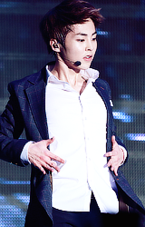 Sex secrethideoutme:  Kim Minseok, his body touch pictures