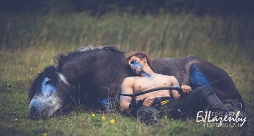 m-e-d-i-e-v-a-l-d-r-e-a-m-s:Handsome warrior and his gorgeous horse @ben_actionhorses on instagram V