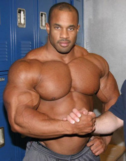 myfavoritemusclemen:  Victor Martinez 