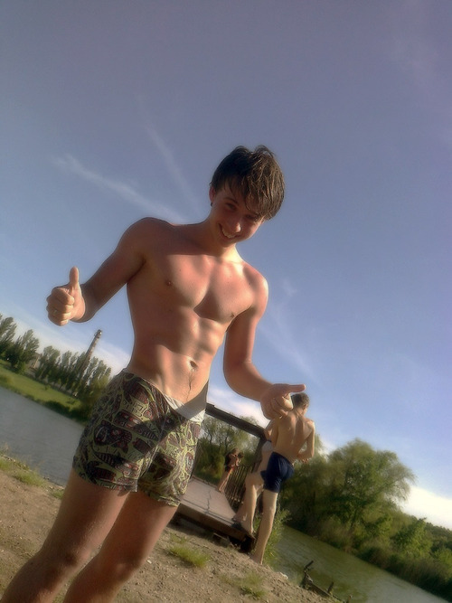 crush-for-guys:  &lt;3 