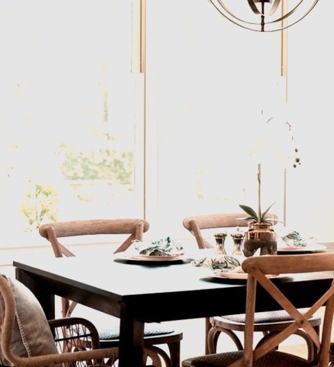 Example Of A Mid-sized Transitional Breakfast Nook DesignMid-sized Transitional Breakfast Nook Design