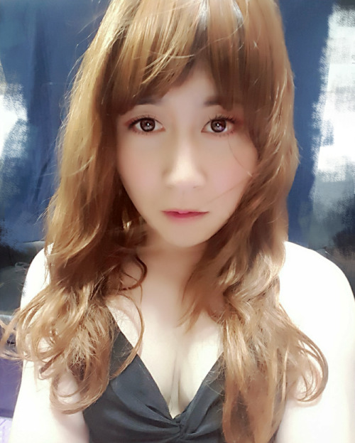leejinhee2: 오늘은 브라도 차고,가슴도 모으고~♡♡