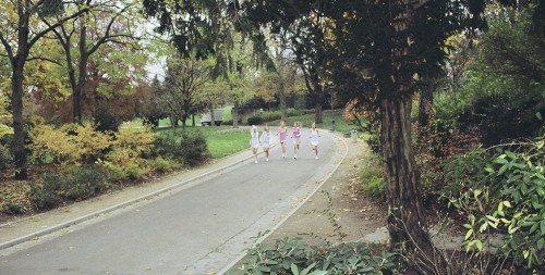 thefashionbambi:  wish i looked like that while going for a run! jacquemus spring/summer 2014