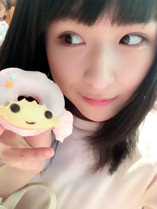 namiyorirobinha:  川本紗矢 on Google+20150830 21:56  こんばんわかめすーぷ(・ω・)さややです💓今日はお休みだったのでうめたんさんとサンリオピューロランドに行って来ました(