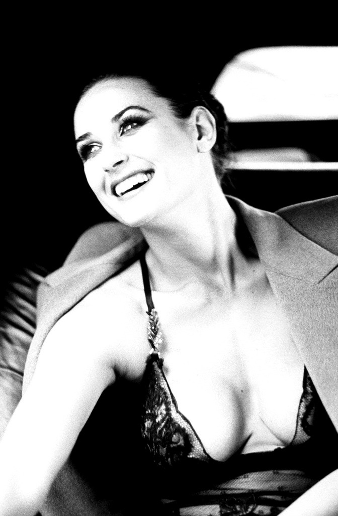 pretty-much-inside:  Demi Moore by Ellen von Unwerth 