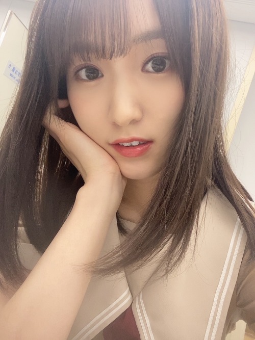 菅井友香