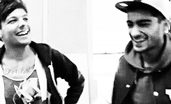 slutzouis:  Louis: What’s one thing you can’t live without? Zayn?Zayn: You.  