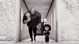 jamscartairs:“But I can’t keep giving him cookies!”Incredibles 2 (2018) dir. Brad Bird