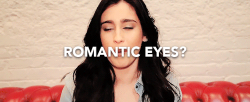 laurensjergi:  that’s my type of woman (insp) 