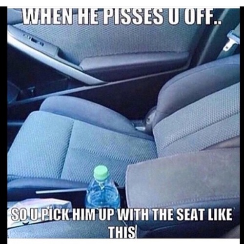 weaintaboutshit:  theamazonparagon:  clarknokent:  rudegyalchina:  bleeding-art:  yungelonmusk:  kentrippy:  IM SO DEAD, this is petty 😂  sonnn  Super petty   Um ……..  Yall baaalllssssyyyy lol!!!  “Yo who the fuck been Ridin in your shit? Who