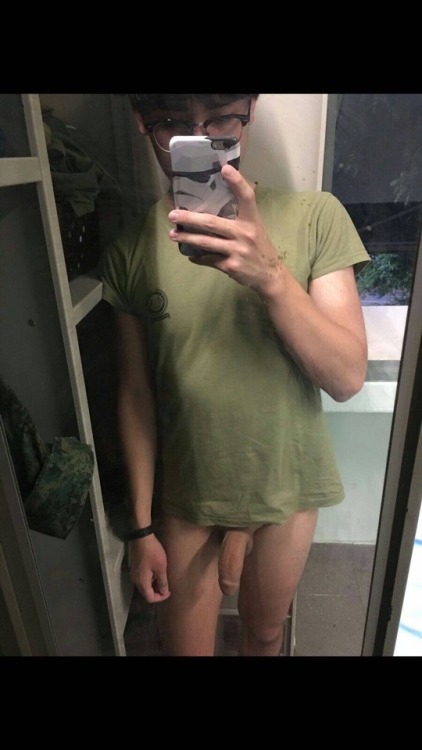 asianarmyhunks:Look at that thick, uncut piece of sex meat of this Singaporean soldier boy. Makes yo