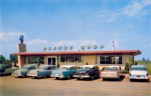 morbidrodz:  Follow this blog for more vintage cars, hot rods, and kustoms