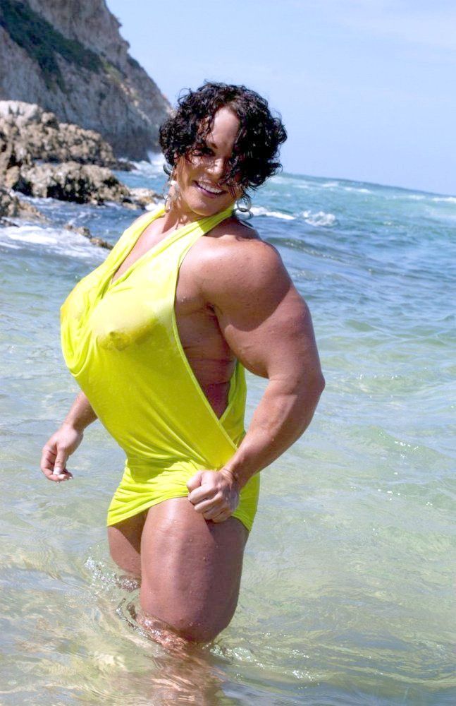 boobygoodnessact2:  Aleesha Young