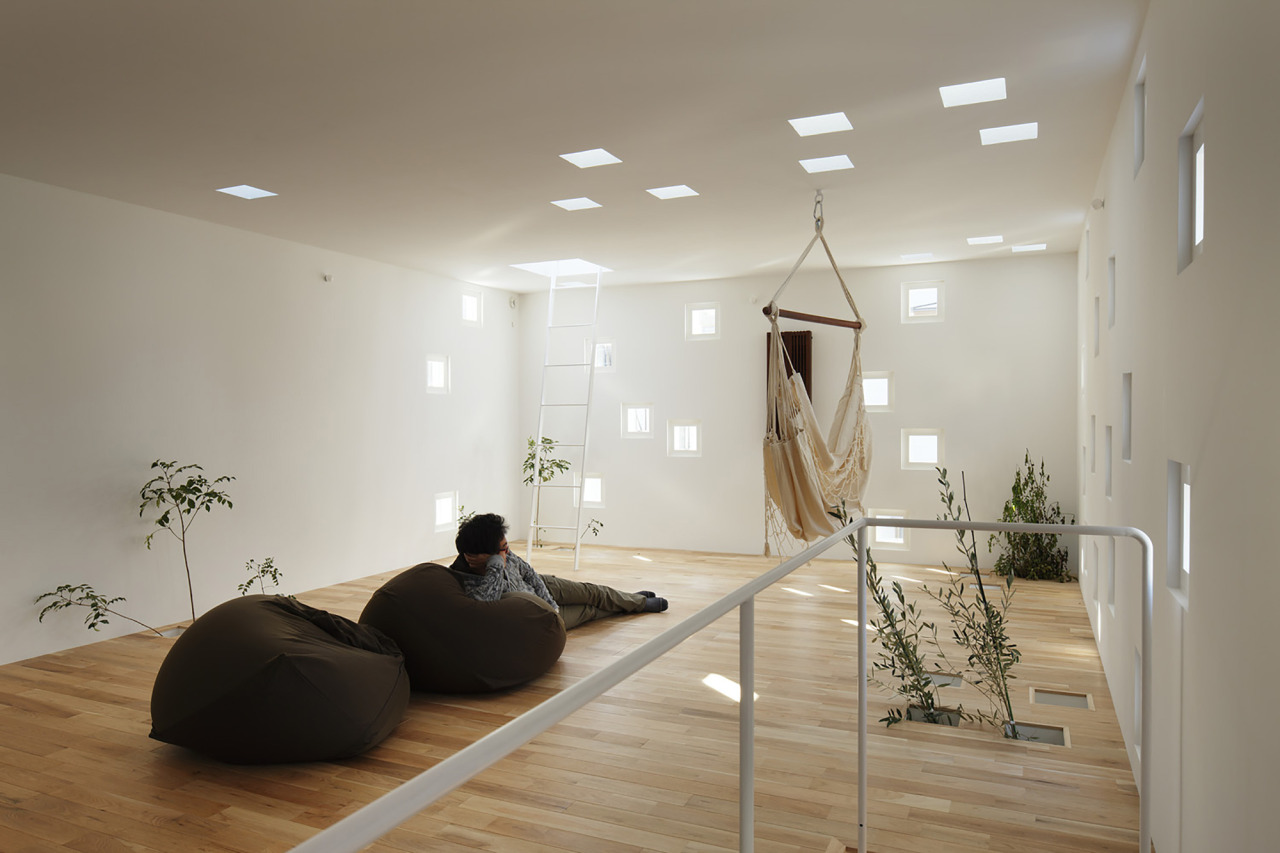 wellplanned-architecture:  Roomroom / Takeshi Hosaka Japan, 2010 