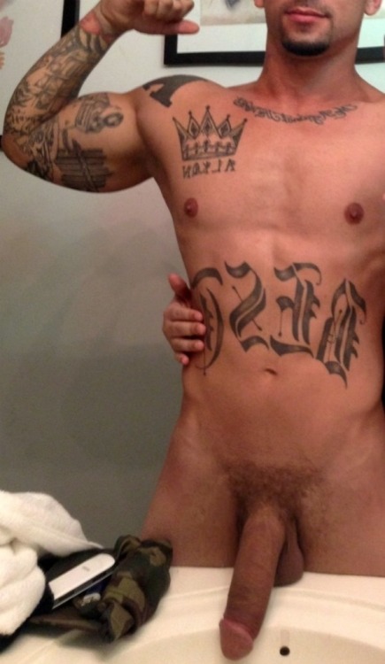 betomartinez:   Beto’s Corner  http://betomartinez.tumblr.com/