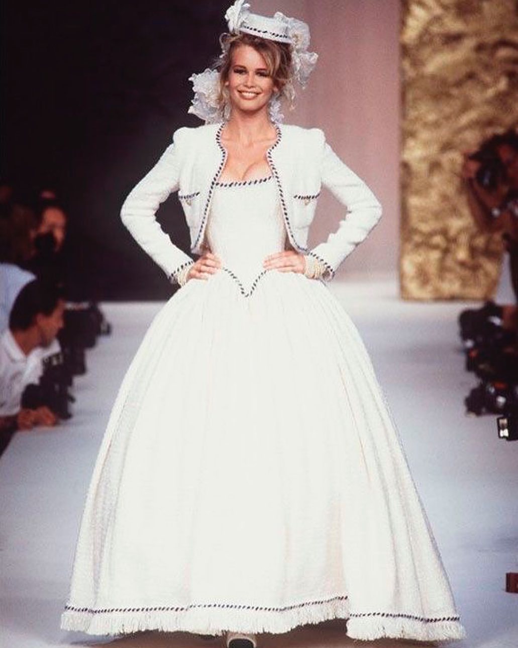 The Secret Diary of a 90's Girl — Claudia Schiffer as the Chanel bride at  Chanel's