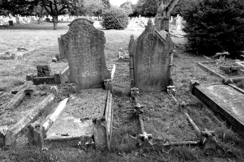 hexenauge:Tottenham cemetery