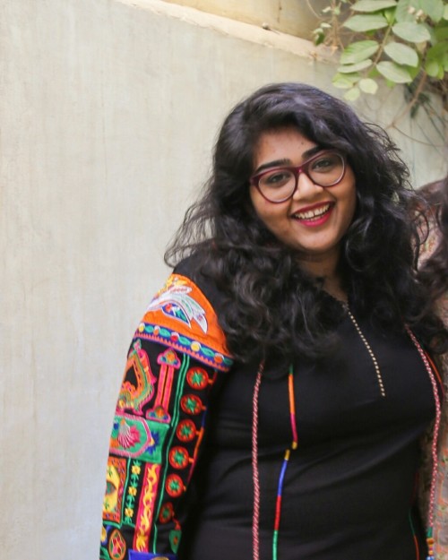 desiqueer:  I just love dressing up all desi. So many colorful dresses and I want them all.