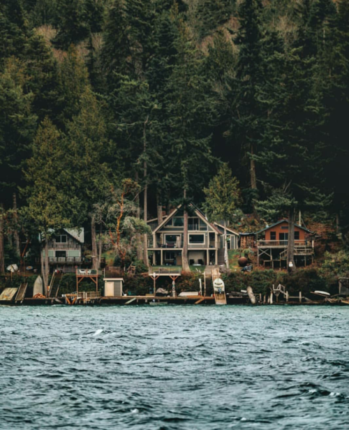 cabin-porn:@cole.mgkra