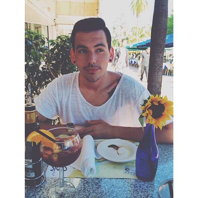 tonightskid:  Perfect spring lunch 🍹🌻❤️ #miamibeach #lincolnroad (at Spris)