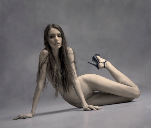 secretlyoptimisticstarlight:  my blog - my cam (18+) plz