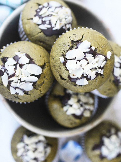 vegandelights: This delightful matcha (green tea) muffins are infused with the green tea f