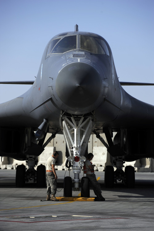 rocketumbl:  B-1B 