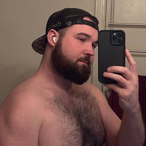 thebeardedguyy: Cub a dub dub 🐻🚿 