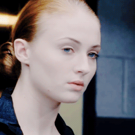 dailysturner:Sophie Turner in the Barely Lethal trailer.