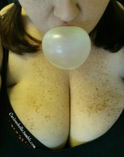 curiousbelle:  Bubbles & Pigtails at