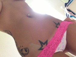 laylalux:  Happy hump day!   #dailypanties