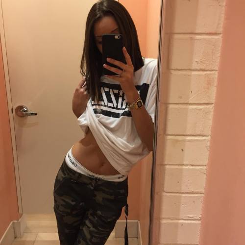 http://streetgrl.tumblr.com/post/156507763142