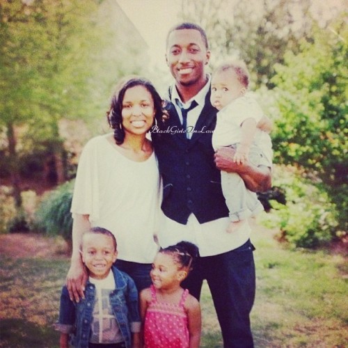 thetattedstoner:  buh-rye-yuh:  blackgirlsinlove:  Two time Grammy award winning rapper Lecrae and his family. He and his wife Darragh Moore met his senior year of high school and now have 3 beautiful children.  Lacrae is a Gospel rapper for those of
