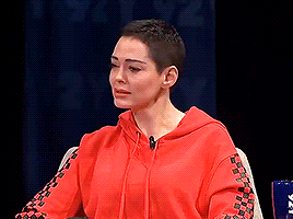 When I'm Reading A Romance Novel And I Find Out The Male Lead Looks Like A Football Player And Not Lithe