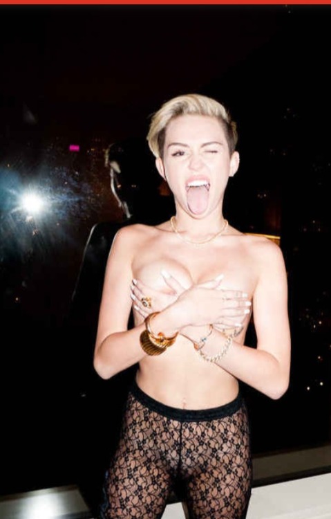 Porn celebritynoodz:  Miley Cyrus photos