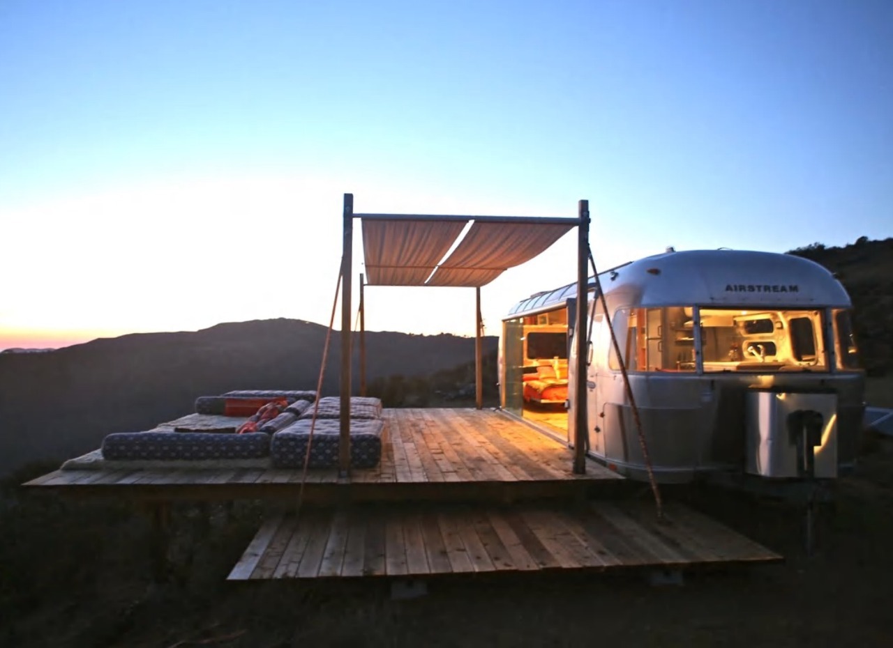 acurlygirlamy:  shoewhore79:  kitty-batass:  trains-at-midnight:  utwo: Malibu 