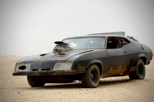 republic-of-awesome: utwo:  The cool vehicles in Mad Max: Fury Road © shortlist  Top to bottom: –The Gigahorse –Max’s V8 Interceptor –The Peacemaker –Doof Wagon –The People Eater’s Limousine –The Big Foot –The War Rig 