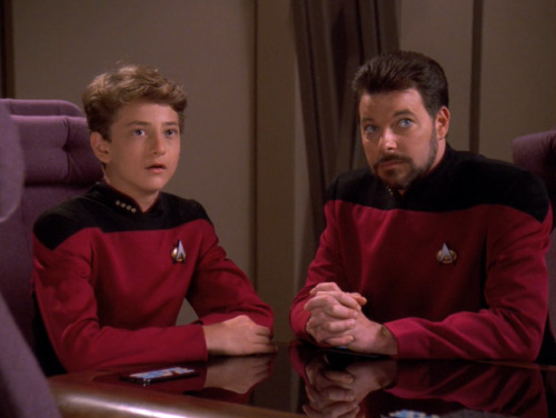 aluminumphosphorus:takemetotheenterprise: conceptadecency: This might be the best episode ever of St