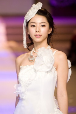 luckypost2:  Park Soo Jin | Actresshttp://www.luckypost.com/park-soo-jin-actress/