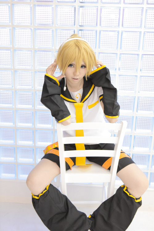 Vocaloid - Len & Rin Kagamine (Ivy) 2